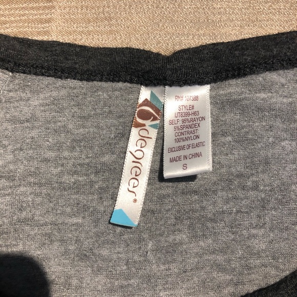 Women’s top - Picture 6 of 7